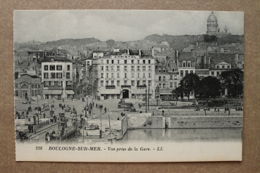 Ansichtskarte AK Boulogne sur Mer 1905-1915 Straße Kutschen Auto Lkw Hotel Christol Cafe Belle Vue Brücke Ortsansicht Frankreich France 62 Pas de Calais